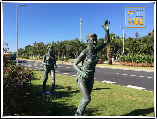 園林遠(yuǎn)動員雕塑.jpg
