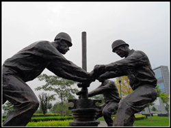 鑄銅石油工人雕塑